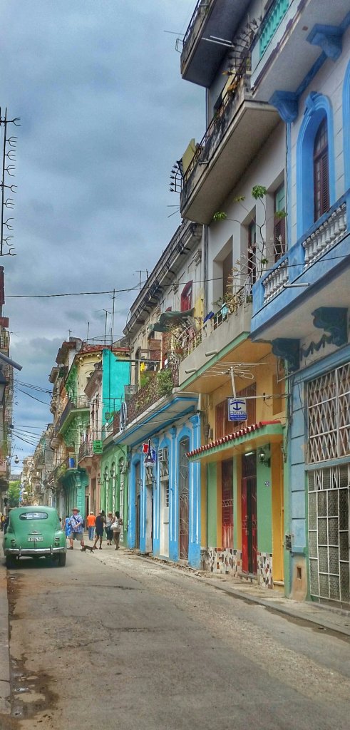colorful havana cuba streets
