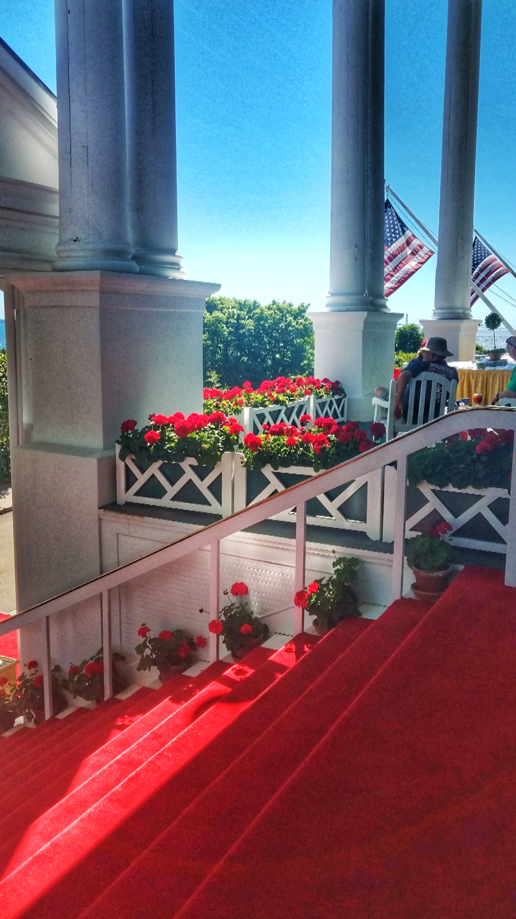 red carpet stairs  grand hotel mackinac island