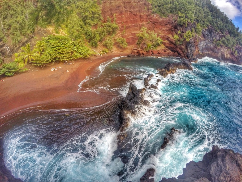 drive road to Hana Hawaii Kaihalulu Red Sand Beach 