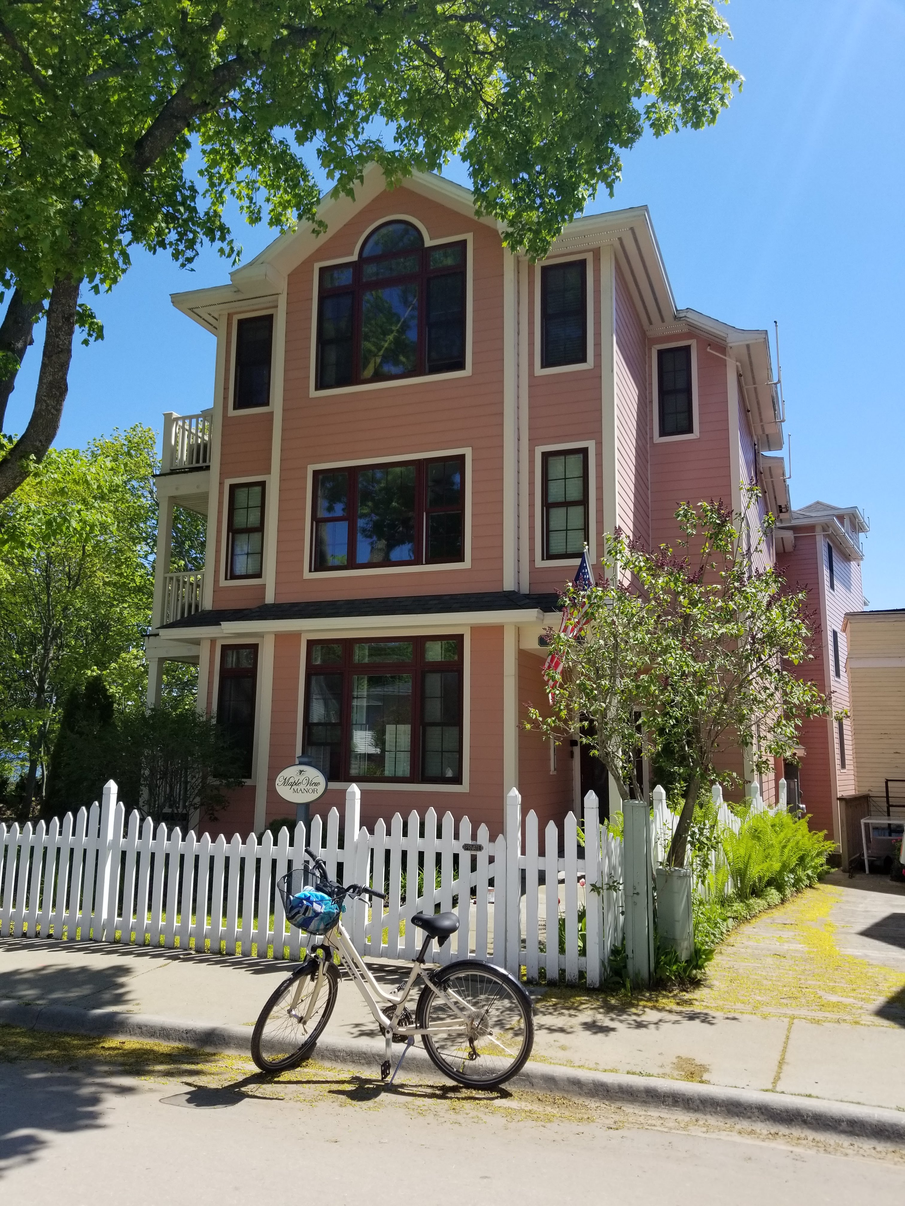 condos on mackinac island michigan