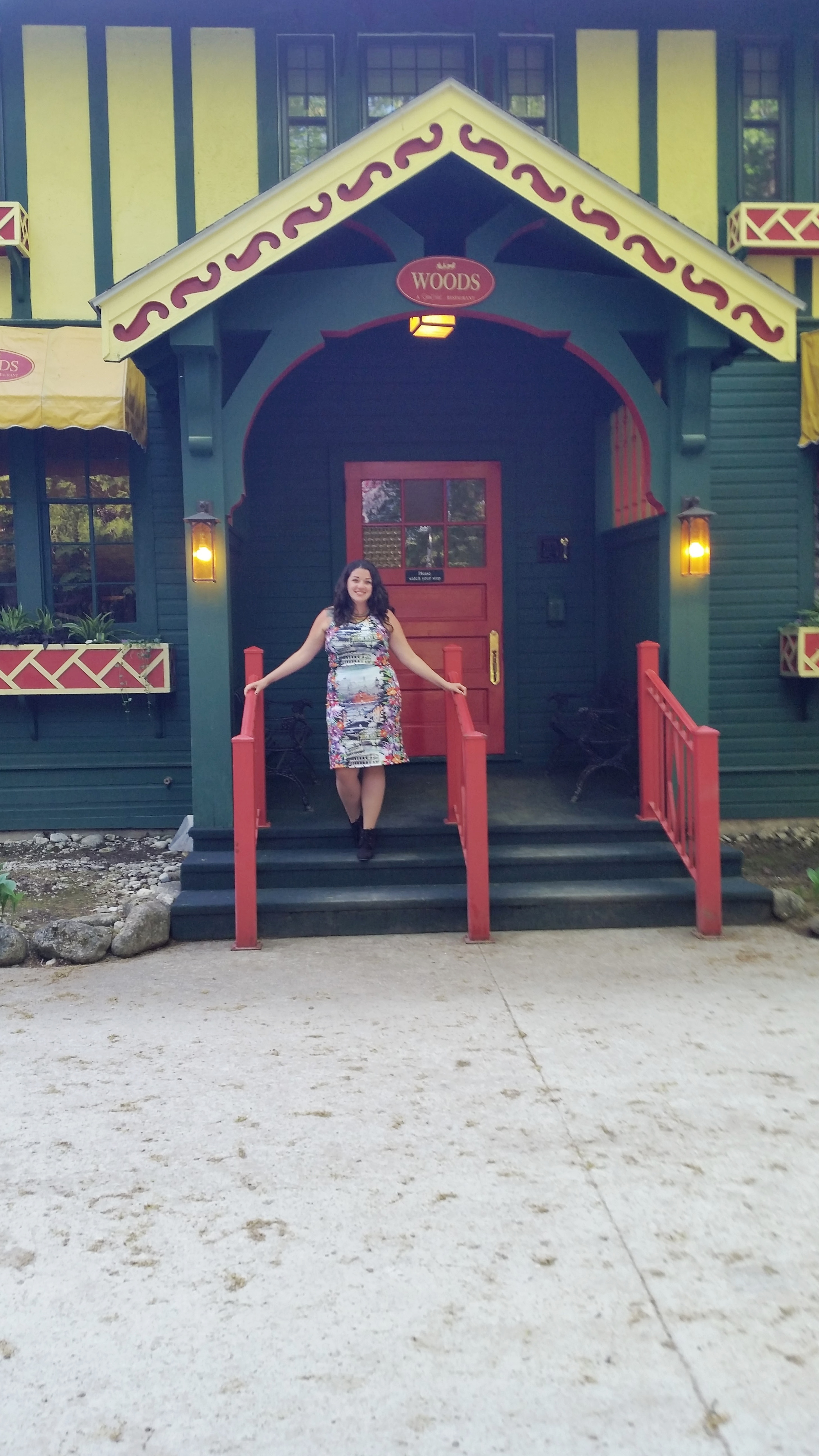 entrance at woods restaurant mackinac island