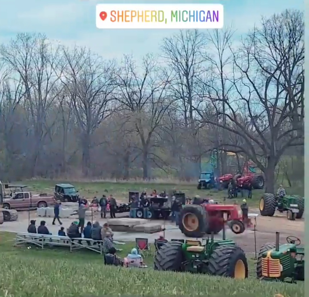 Shepherd Michigan tractor pull