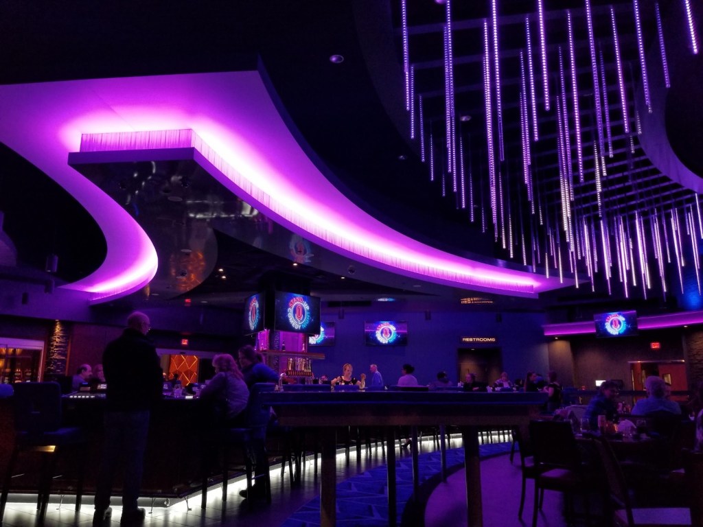 bar seating Soaring Eagle Casino Resort Mt. Pleasant Michigan