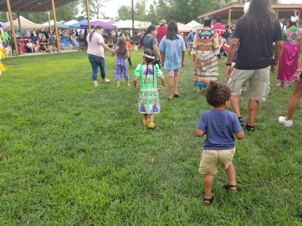 indian dancers Saginaw Chippewa Indian Tribe powwow mt. pleasant michigan