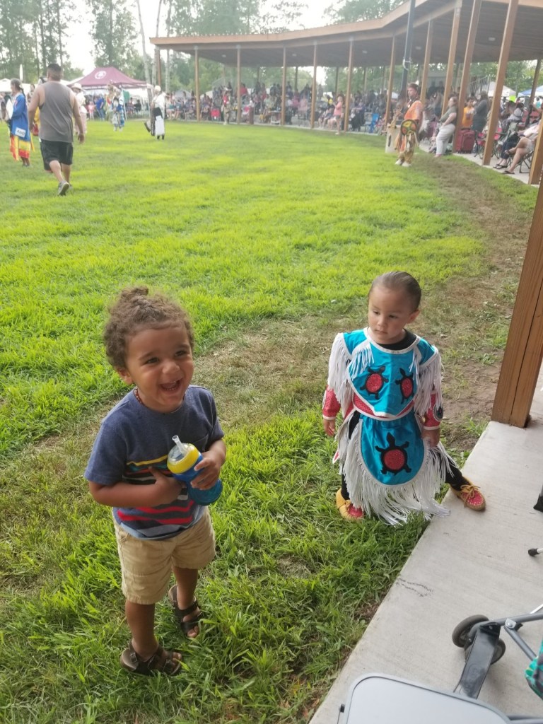 Saginaw Chippewa Indian Tribe powwow mt. pleasant michigan with kids