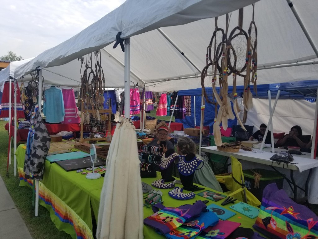 crafts Saginaw Chippewa Indian Tribe powwow mt. pleasant michigan