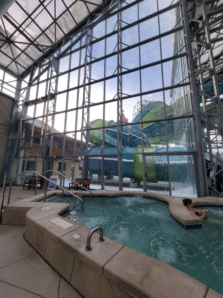 Zehnder's Splash Village Hotel and Waterpark frankenmuth michigan hot tub